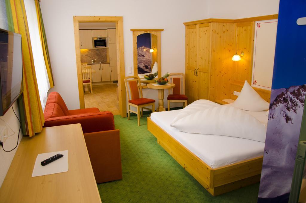 Hotel Garni Alpenblick 伊施格尔 外观 照片